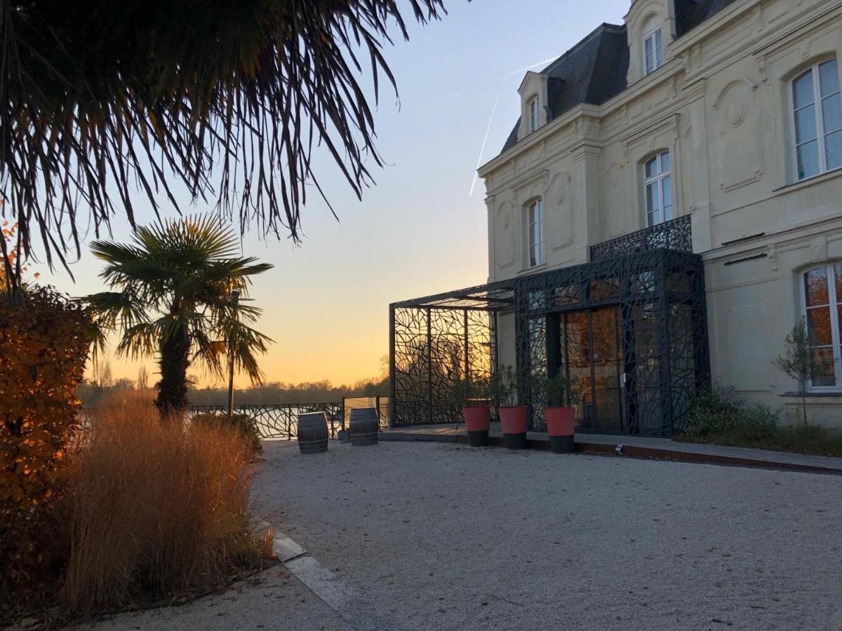 Les 3 Lieux Hotell Les Ponts-de-Cé Exteriör bild