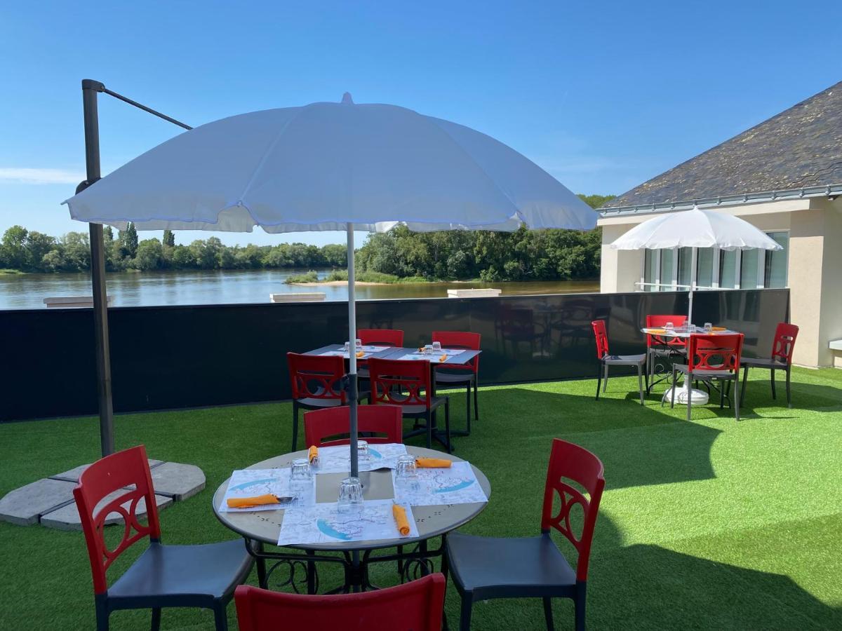 Les 3 Lieux Hotell Les Ponts-de-Cé Exteriör bild