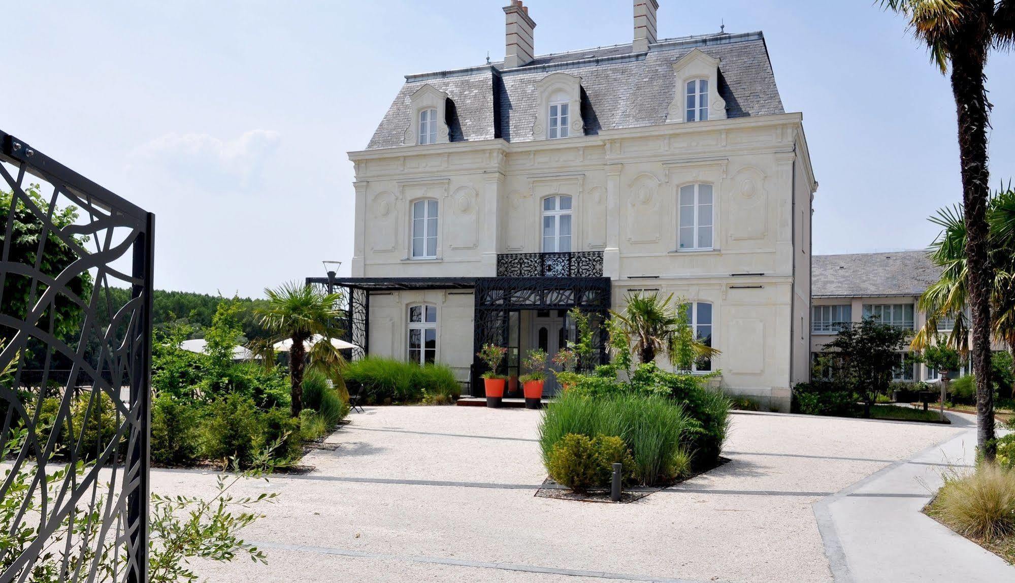 Les 3 Lieux Hotell Les Ponts-de-Cé Exteriör bild